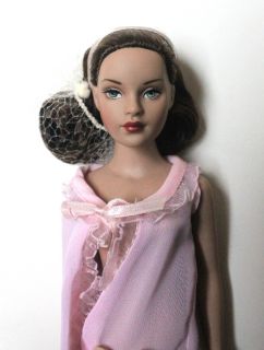 Tonner Basic Tiny Kitty Collier brunette Nude barbie Doll 10