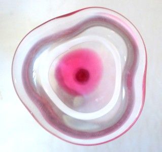  Vintage 1961 Flygsfors Signed Pink & White Art Glass Coquille Vase