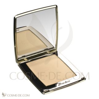  Compact Foundation w/ Crystal Pearls SPF 20/PA++ Beige Chic #763
