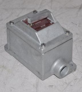Cooper Crouse Hinds EFDC2419 Explosion Proof Enclosure