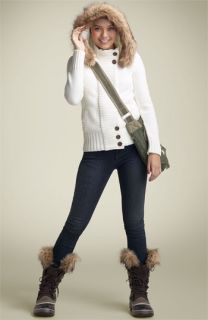 Tildon Faux Fur Trim Hooded Sweater & iT JEANS Skinny Stretch Jeans