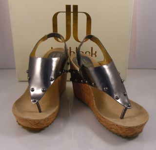 Daniblack Carlotta Wedge Sandals in Pewter Specchio Size 8 5