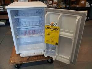 Danby DAR259W 2 5 Cubic Feet Compact White Refrigerator