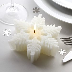 Luxury Snowflake Design Christmas Party Tableware and Xmas Decorations
