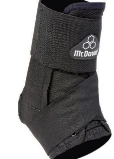 McDavid 195R M Ultralight Laced Ankle Brace Support w Strap Black