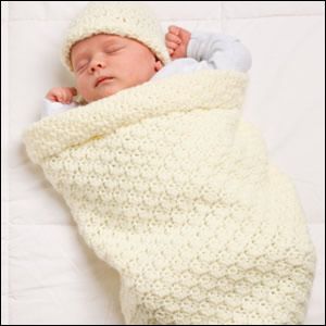 snuggle up cuddle bug bunting set designs by dianne gochenour stitch a