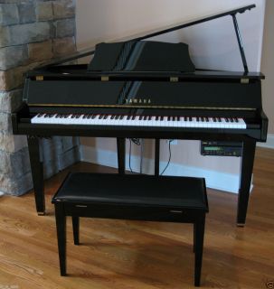 Yamaha Digital Baby Grand Player Piano Disklavier GranTouch DGT2A