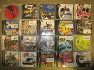 this is a lot of 20 working dreamcast games all items are in good