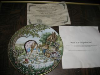 Disney Alice in Wonderland Collectors Plate