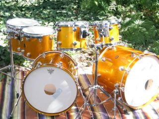 6pc DW Collectors Series Maple Drum Kit in Aztec Sparkle