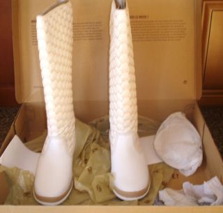 Size 7 Timberland Womens Kickadilla Quilted White Winter Boots