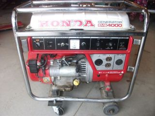  Honda EMS 4000 Generator Electric Start