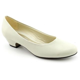 Easy Street Halo Womens Size 7 Ivory X Wide Synthetic Pumps, Classics
