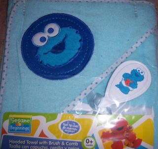 New Sesame Street Hooded Towel with Brush Comb Elmo Cookie Monster Big