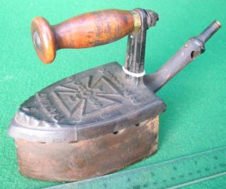 Antique / Vintage #1 Hot Cross English Patent Natural Gas Iron NR