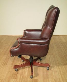 Brown Leather Executive Swivel Chair 