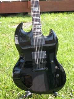 ESP LTD Viper 400 Guitar (with case)