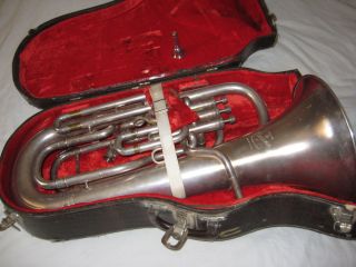  Besson 4 Valve Compensating Euphonium with Mouthpiece and Case