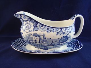 Enoch Woods Castles _ Wood & Sons Blue and White Gravy Boat w/plate