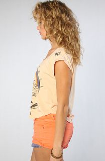 Rebel Yell The Venice Beach Muscle Tee in Apricot