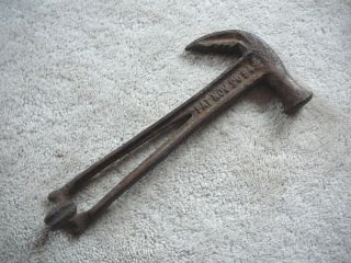  Cast Iron Fence Hammer Splicer Wrench Multi Tool Barb Wire 1894
