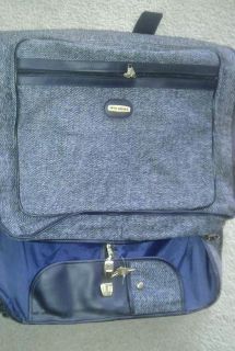Fifth Avenue Garment Bag Travel Bag Suitcase Carryon New Light Damage