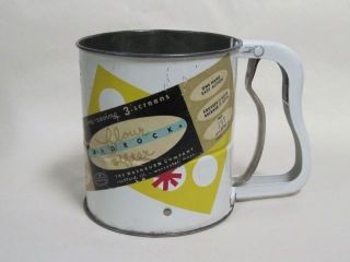 Vintage Androck Three Screen Four Cup Flour Sifter