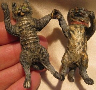 Antique Cold Painted Bronze Cat Pug Dog with Ring Figure