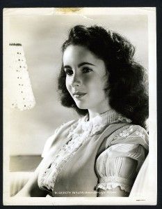 Vintage Elizabeth Taylor MGM 1940s Studio Portrait Stunning Beauty