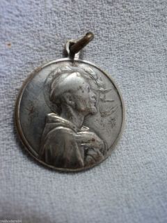 Superb Antique Saint Francis of Assisi w Birds Halo Medal