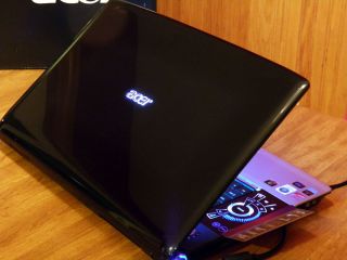 gaming laptop   18.4 LCD bigger than alienware m17x badder than m11x