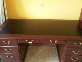 OFFICE FURNITURE 3 PIECE DESK FILE CABINET MIAMI PICK UP ONLY