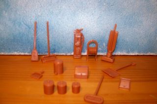  Marx Toys Doll House Accessories 