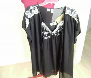 Gillian OMalley Black Short Nightgown Size S Embroidery Matching Robe