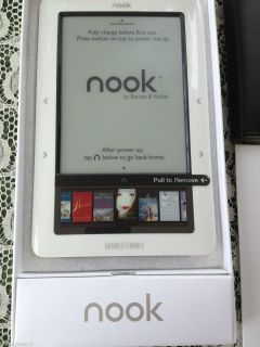 Barnes Noble Nook 1st Edition 2GB Wi Fi eReader White