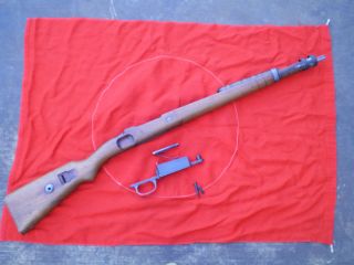 RARE MATCHING WW2 GERMAN K98 MAUSER COMPLETE STOCK EARLY WaA211 G DATE