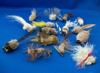 15 Vintage Flies Lures Deer Hair Feathers Eyes Assorted Lot