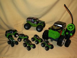 PIECE GRAVEDIGGER MONSTER TRUCK GRAVE DIGGER HOT WHEELS TYCO REMOTE