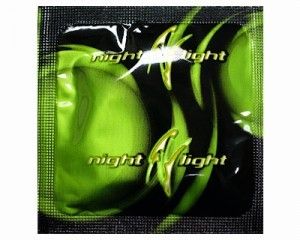12 Night Light Glow in The Dark Condoms Free Lubricant