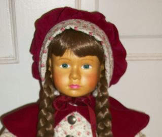 Sweet Hamilton Wooden Doll Gretchen 1991 w OB COA Bavarian Costume 18
