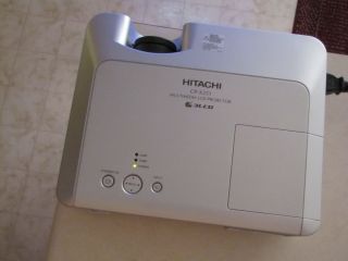Hitachi CP X251 LCD Projector