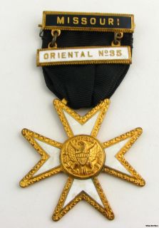 Knights of Malta   Masonic Cross Crest Vintage Oriental Member Medal