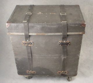 Humes Berg Large 15x25x25 Hard Fiber Drum Hardware Case with Casters