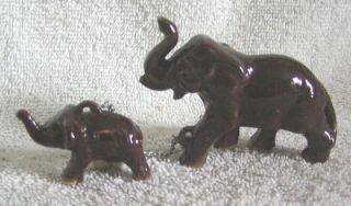 Adorable Vintage Pair of Porcelain Elephant Figurines