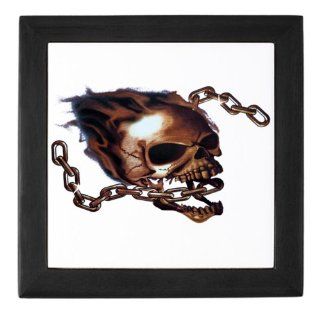 Keepsake Box Black Skull With Chain 