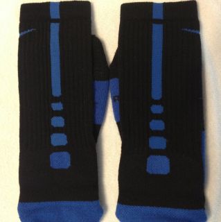 New Nike Elite Socks Black with Blue Stripes Mens Size Large 8 12 RARE
