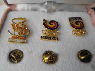 Official Memorial Pin Set of 1988 Seoul Korea Olympic Games: Boxed Set