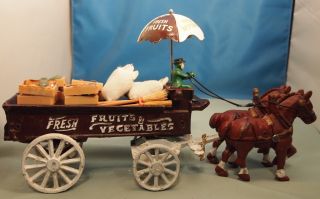 Die Cast Metal Horse Drawn Fruit Vegetable Delivery Wagon