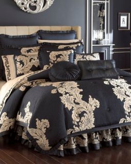 Queen New York Anastasia Black 4 Piece King Comforter Set