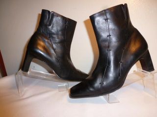  Etched Leather Fashion Ankle Boots Janet D Size 38 7 1 2 M